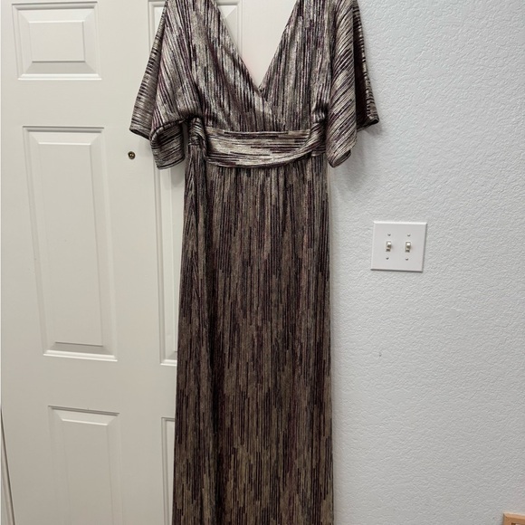 Lilly Pulitzer Tan Brown V-Neck Flutter Sleeve Maxi Dress - Picture 3 of 5